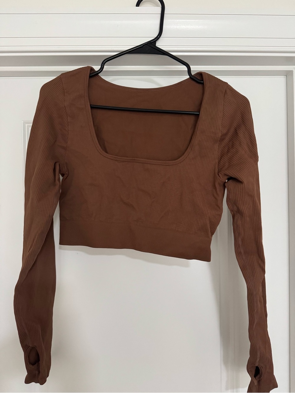Women’s Ribbed Long Sleeve Crop Top - Brown